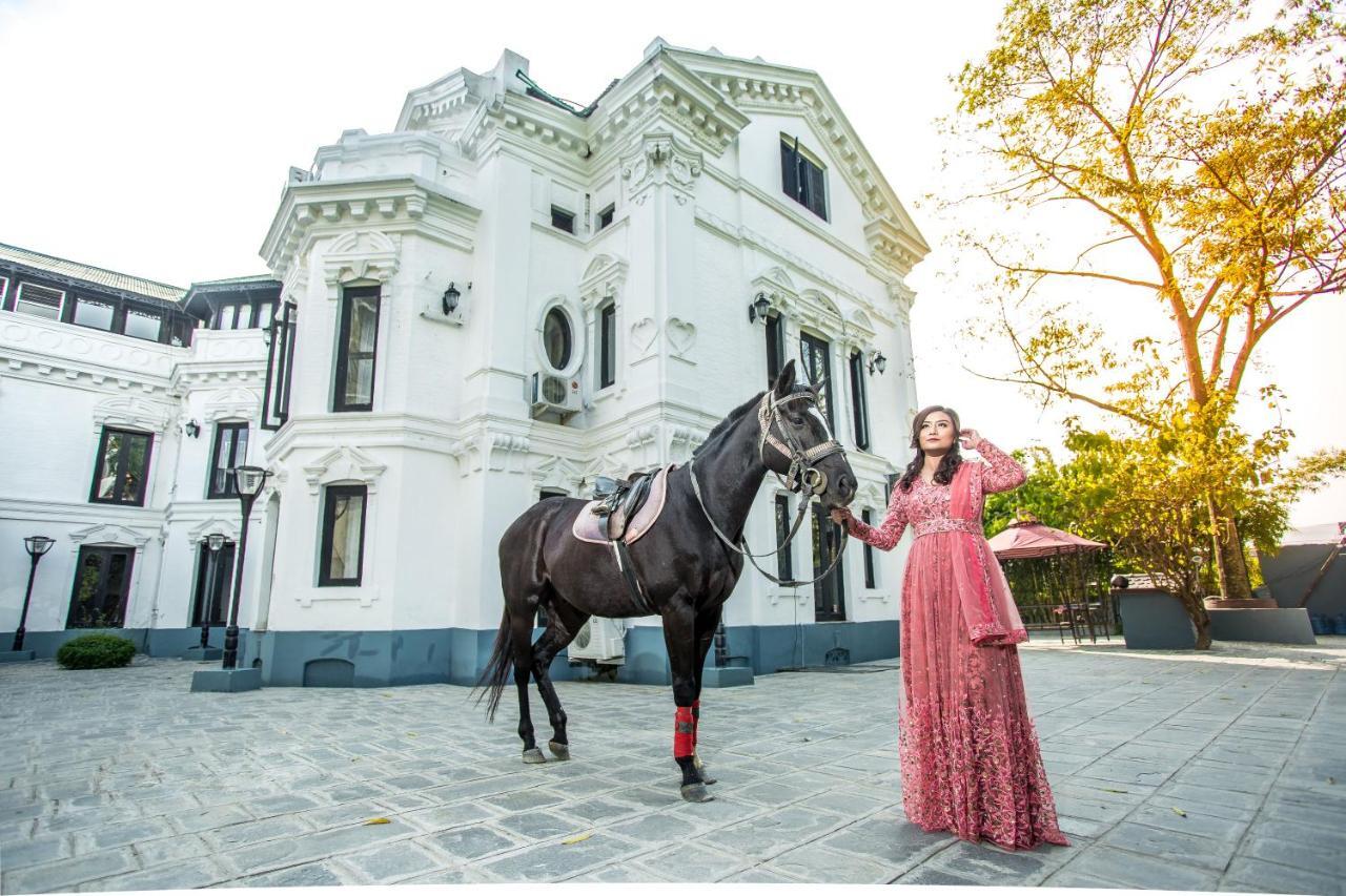 Royal Empire Boutique Hotel Catmandu Exterior foto